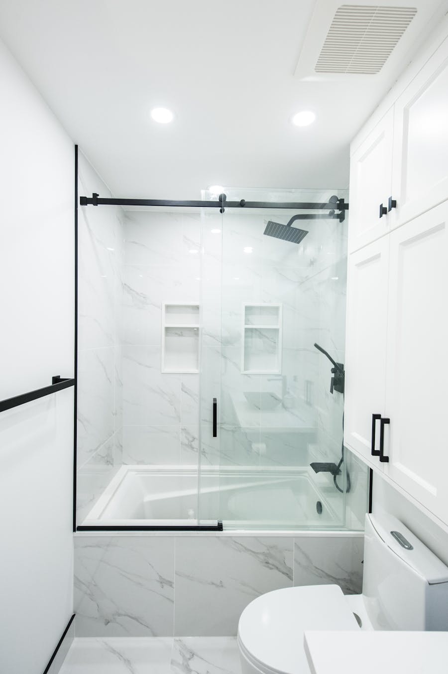 Bathroom Reglazing